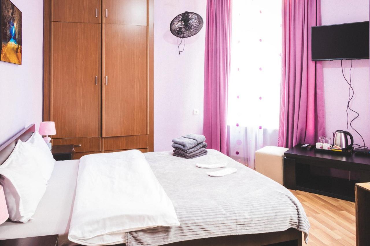 Guest House Big Family Τυφλίδα Εξωτερικό φωτογραφία
